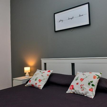 Amaryllis Apartments 바게리아 외부 사진